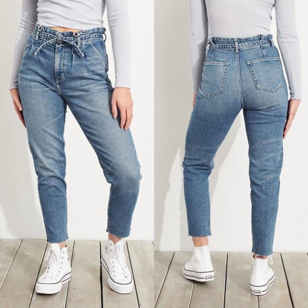 Hollister Paper-bag Mom Jeans Size 25 Medium Wash Ultra High Rise Stretch Zip